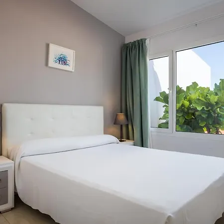 Haciendas Iv Отель Адехе