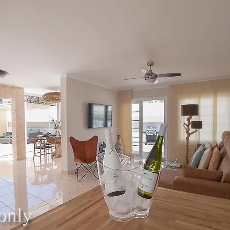 Haciendas Iv Отель Адехе